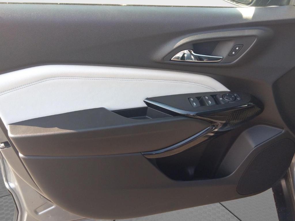 new 2025 Chevrolet Trax car, priced at $25,880