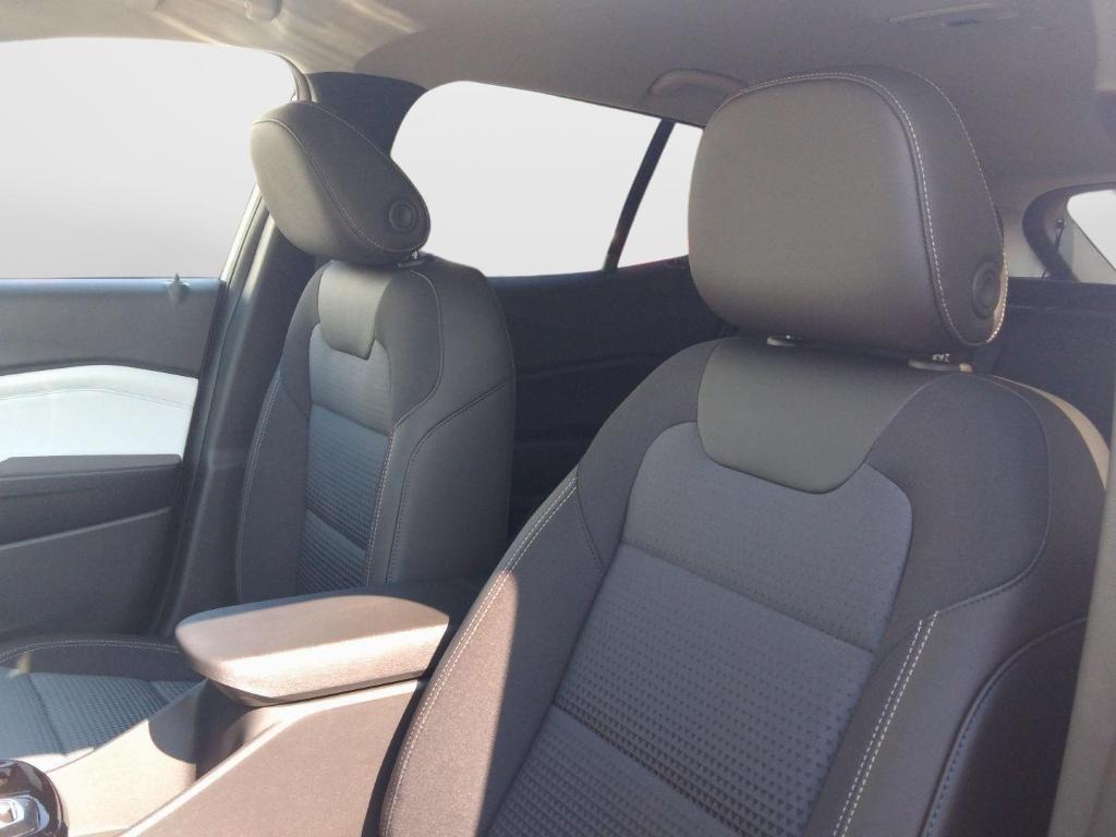 new 2025 Chevrolet Trax car, priced at $25,880