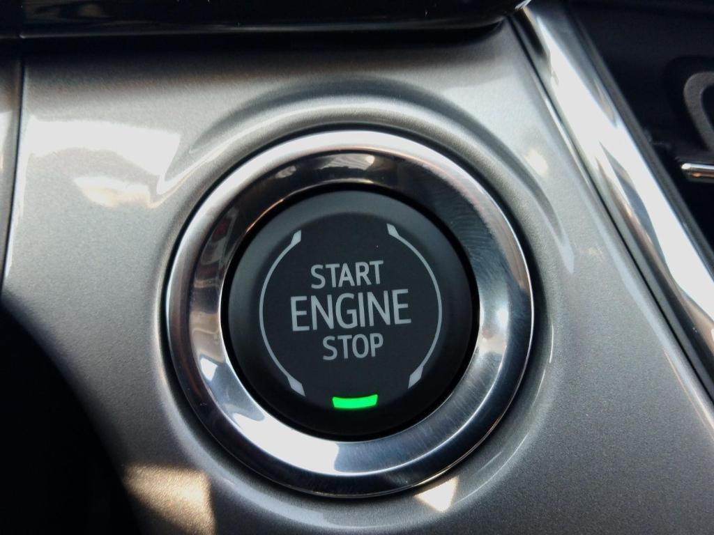 new 2025 Chevrolet Trax car, priced at $25,880