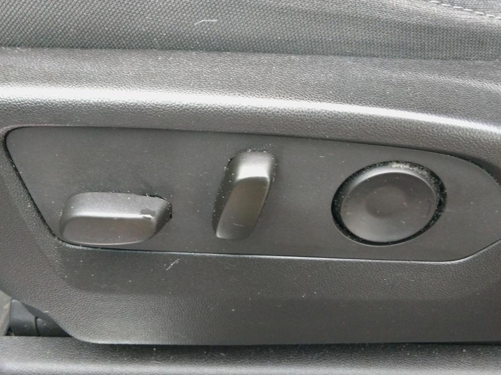 used 2022 Chevrolet Silverado 1500 car, priced at $34,400