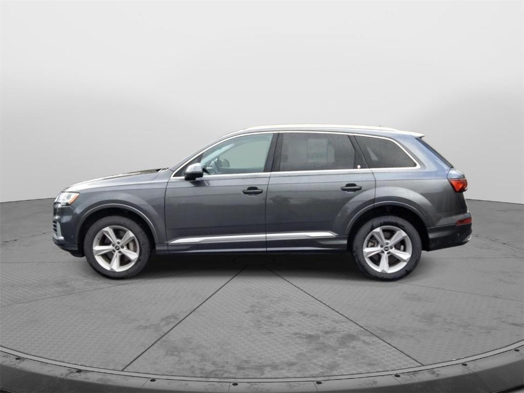 used 2021 Audi Q7 car, priced at $29,833