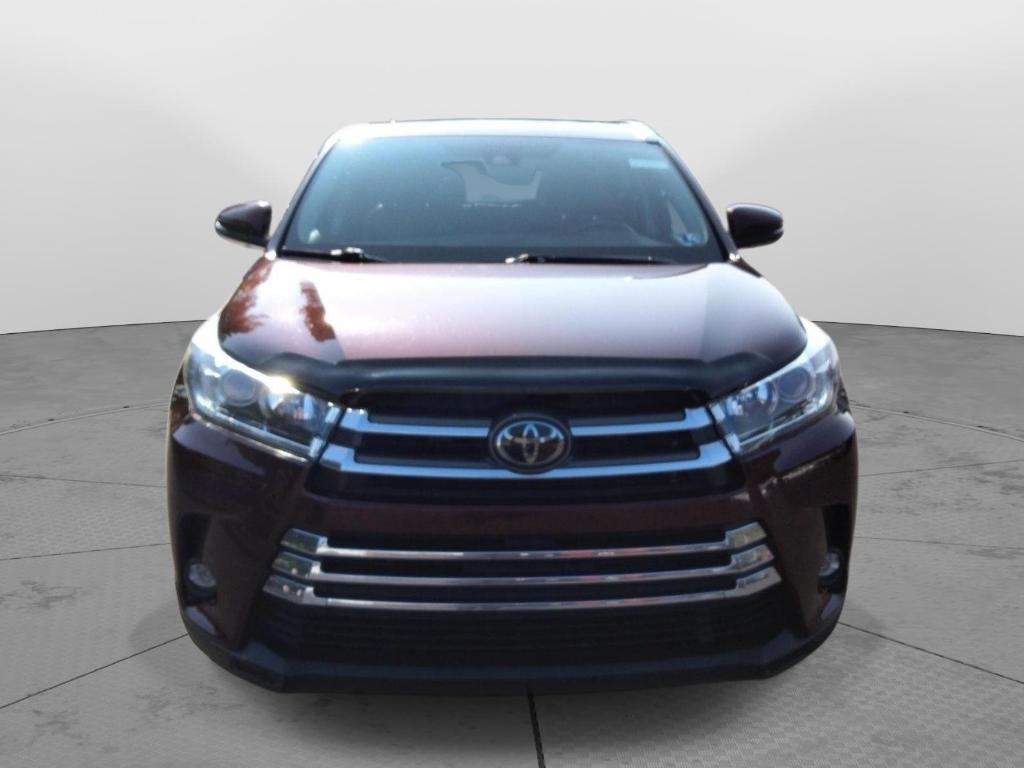 used 2019 Toyota Highlander car, priced at $24,150