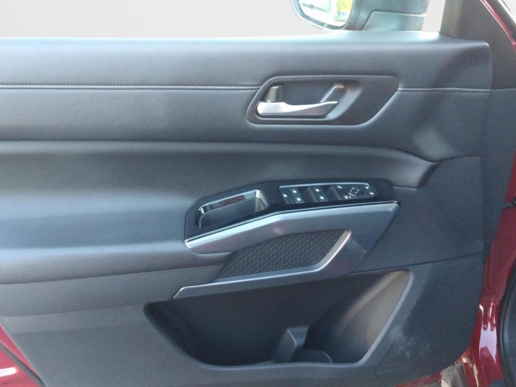 used 2024 Nissan Pathfinder car, priced at $34,500