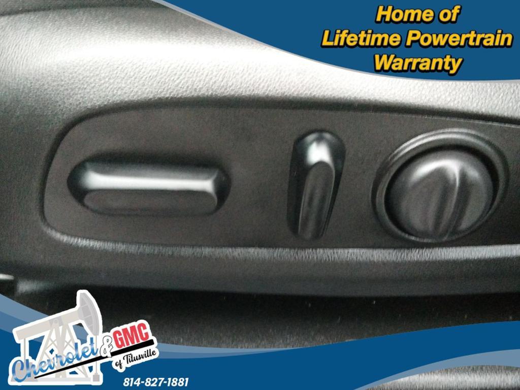 used 2021 Chevrolet Equinox car, priced at $17,890