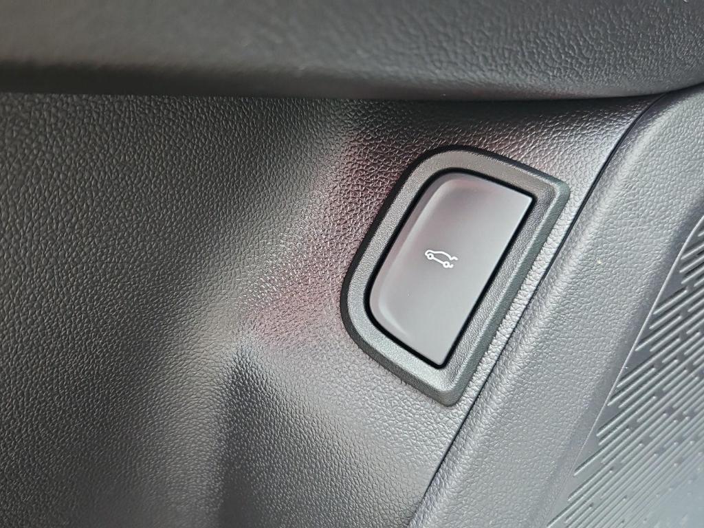 new 2026 Chevrolet Equinox car, priced at $34,545