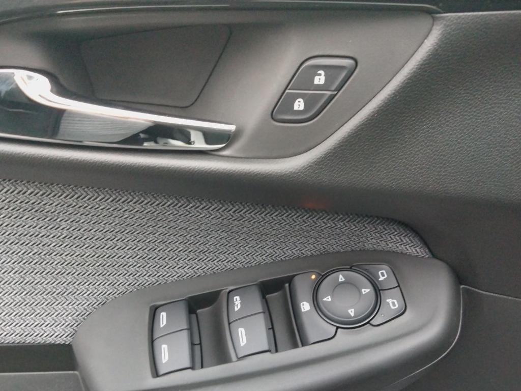 new 2026 Chevrolet TrailBlazer car, priced at $30,680