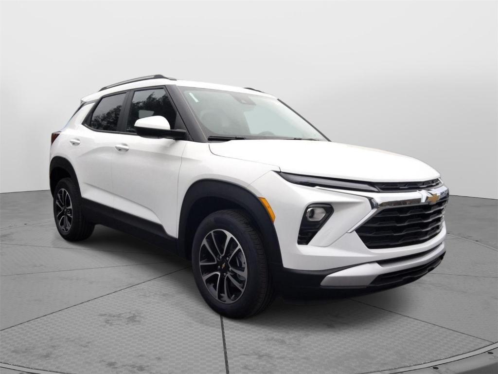 new 2026 Chevrolet TrailBlazer car, priced at $30,680
