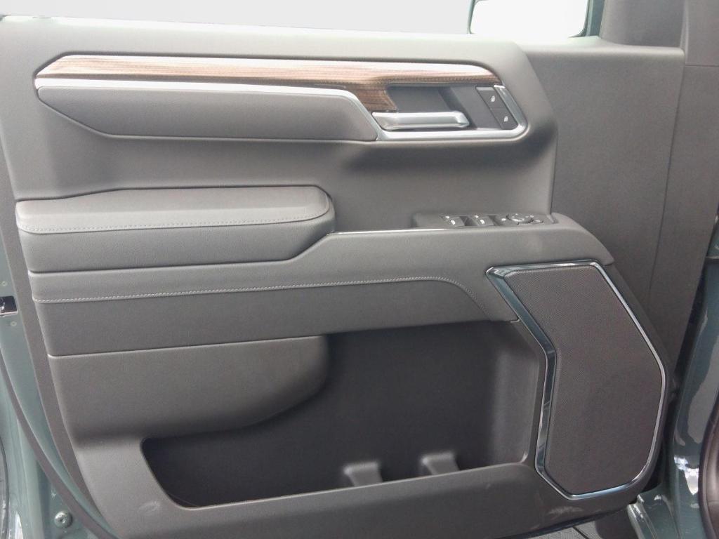 new 2025 Chevrolet Silverado 1500 car, priced at $55,190