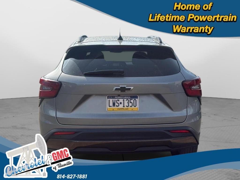 used 2025 Chevrolet Trax car, priced at $23,900