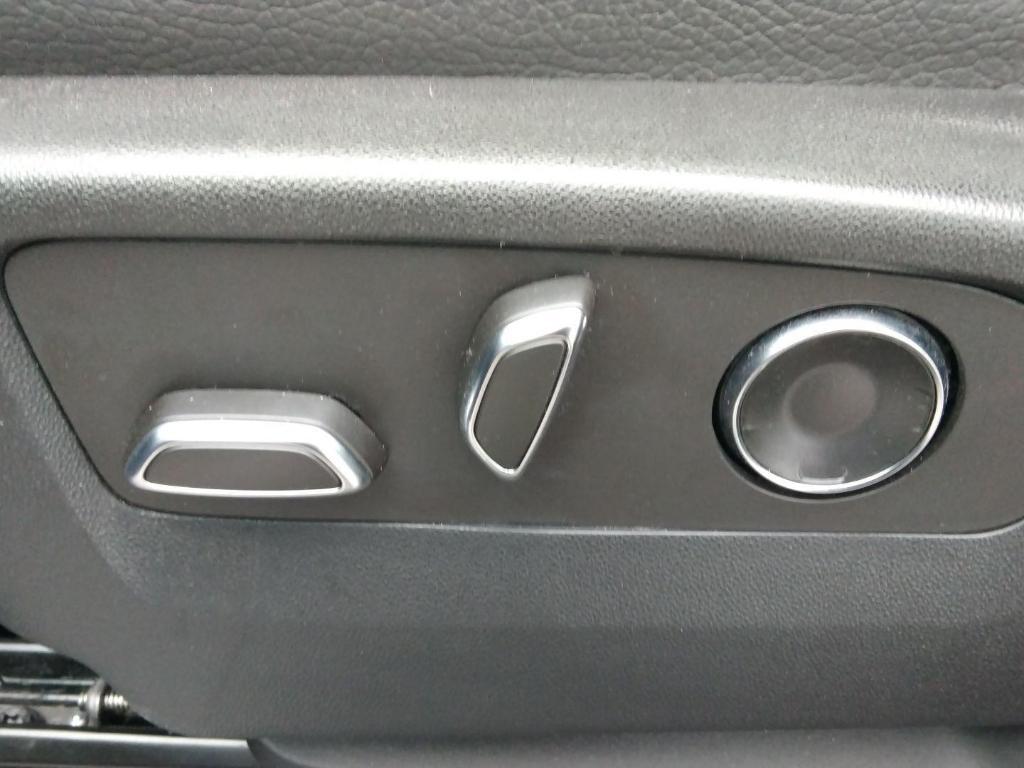 used 2021 GMC Yukon car, priced at $44,990