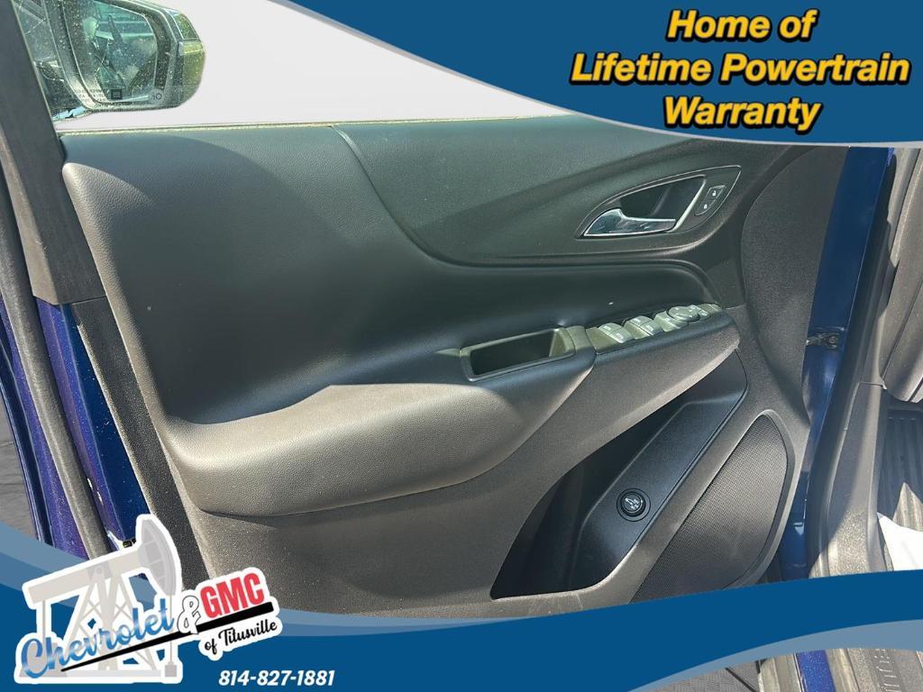used 2022 Chevrolet Equinox car, priced at $23,900