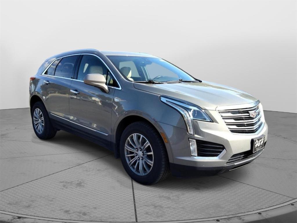used 2019 Cadillac XT5 car, priced at $21,000