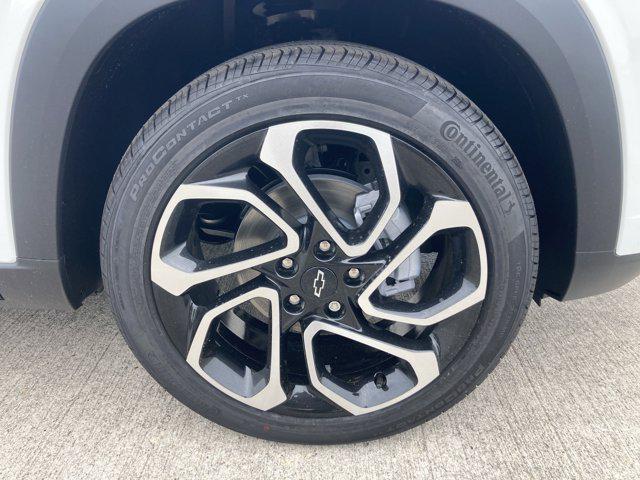new 2025 Chevrolet Trax car, priced at $27,930