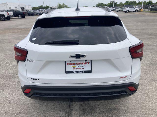 new 2025 Chevrolet Trax car, priced at $27,930