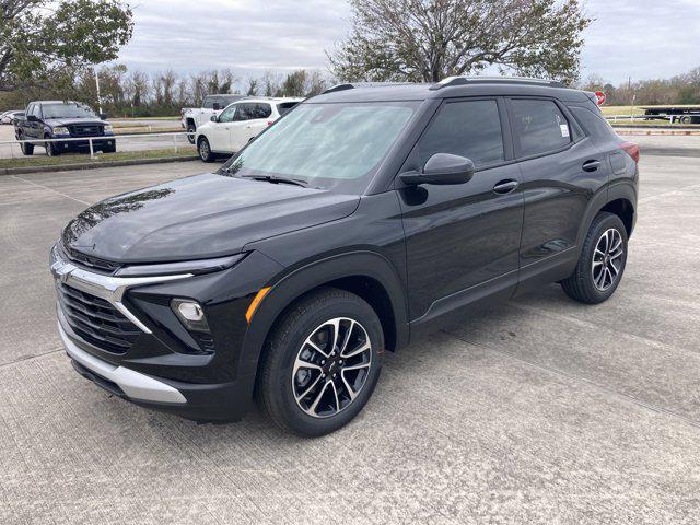 new 2025 Chevrolet TrailBlazer car, priced at $26,421