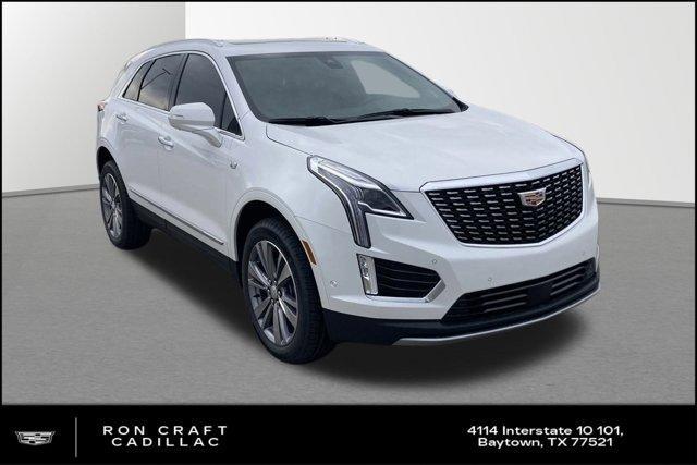 new 2025 Cadillac XT5 car, priced at $56,181