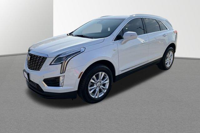 new 2025 Cadillac XT5 car, priced at $45,912