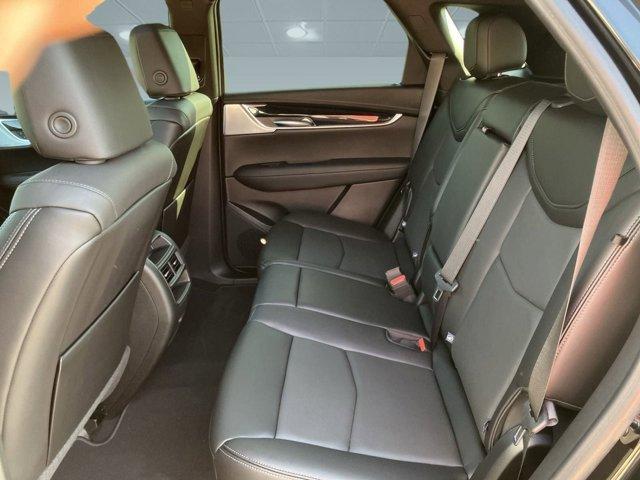 new 2025 Cadillac XT5 car, priced at $50,985