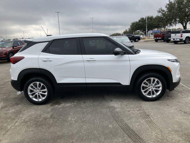 new 2025 Chevrolet TrailBlazer car, priced at $24,631