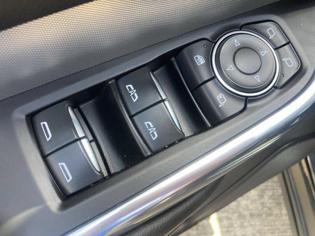 used 2021 Cadillac XT4 car, priced at $26,999