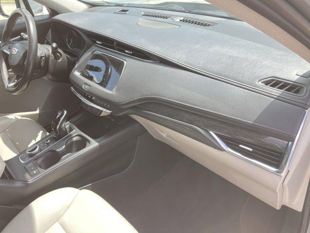 used 2023 Cadillac XT4 car, priced at $28,899