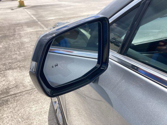 used 2023 Cadillac XT4 car, priced at $28,899