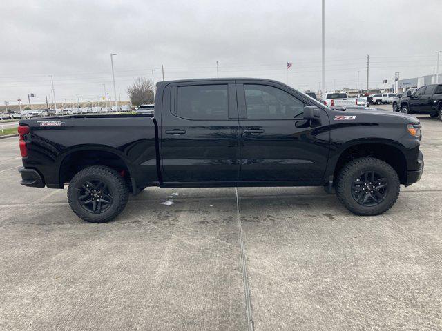 new 2025 Chevrolet Silverado 1500 car, priced at $52,561