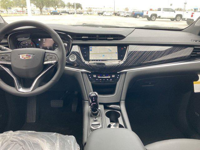 new 2025 Cadillac XT6 car, priced at $58,563