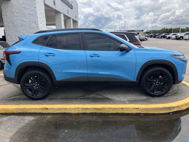 new 2025 Chevrolet Trax car, priced at $26,991