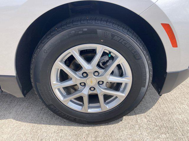used 2022 Chevrolet Equinox car, priced at $22,399