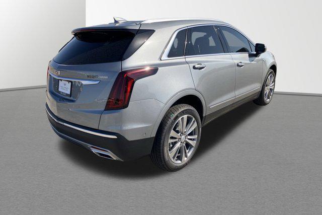 new 2025 Cadillac XT5 car, priced at $52,563