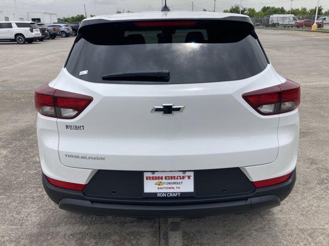 new 2026 Chevrolet TrailBlazer car, priced at $25,721