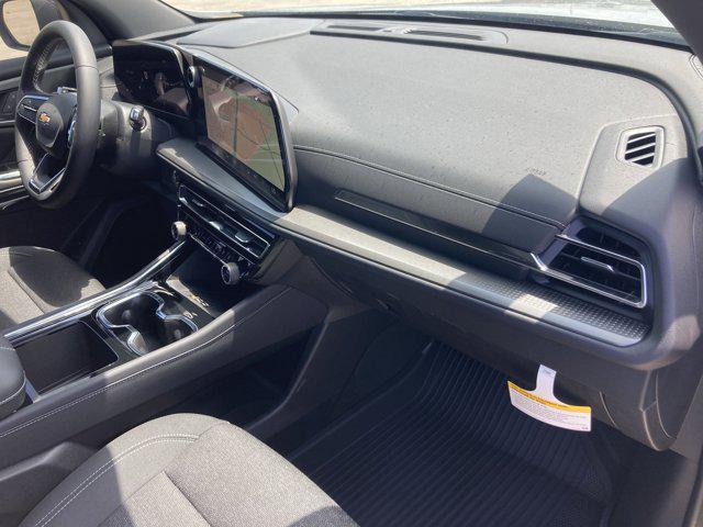 new 2025 Chevrolet Traverse car, priced at $44,631