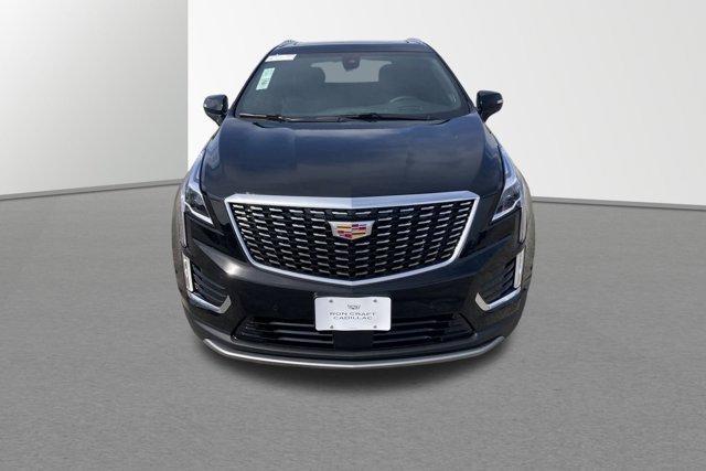 new 2025 Cadillac XT5 car, priced at $55,191