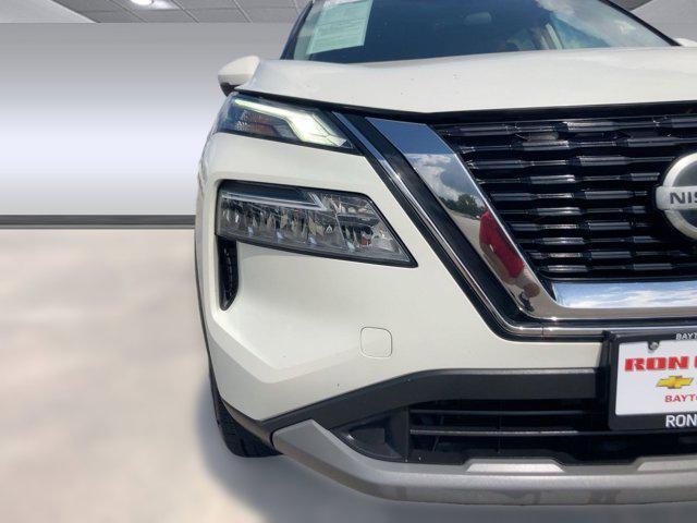 used 2021 Nissan Rogue car, priced at $17,997