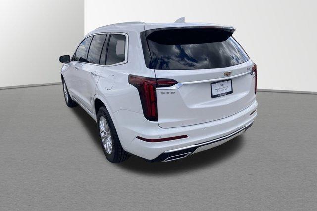 new 2025 Cadillac XT6 car, priced at $50,181