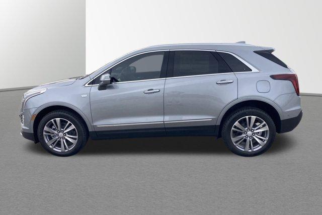 new 2025 Cadillac XT5 car, priced at $54,561