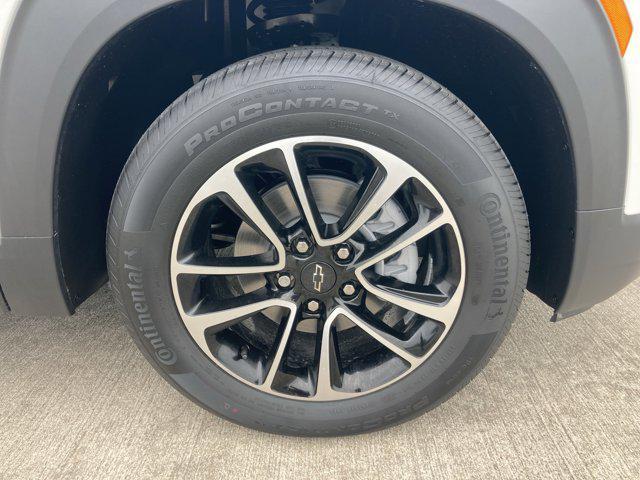 new 2026 Chevrolet TrailBlazer car, priced at $28,501