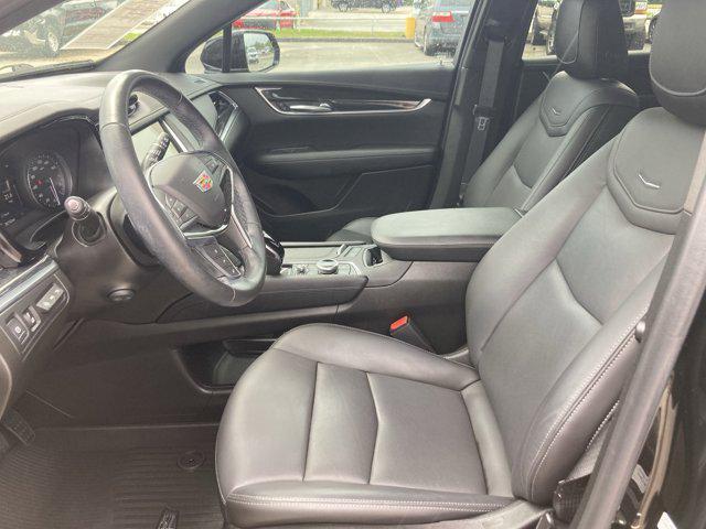 used 2021 Cadillac XT5 car, priced at $28,999