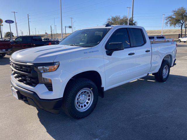 new 2025 Chevrolet Silverado 1500 car, priced at $45,595