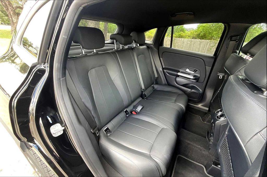 used 2025 Mercedes-Benz GLA 250 car, priced at $39,444