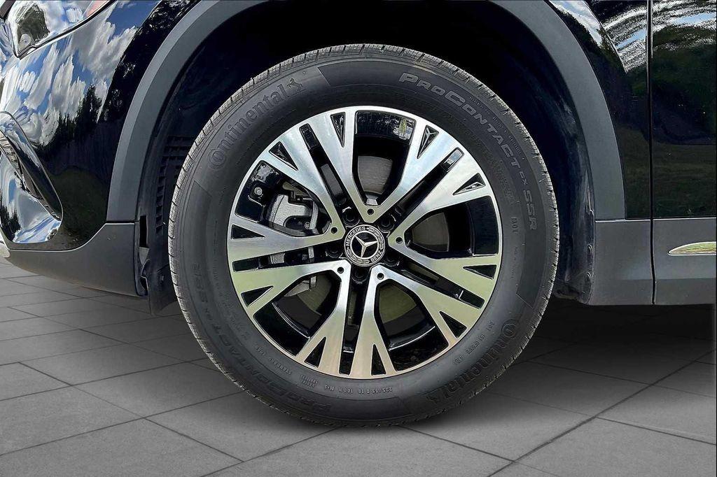 used 2025 Mercedes-Benz GLA 250 car, priced at $39,444