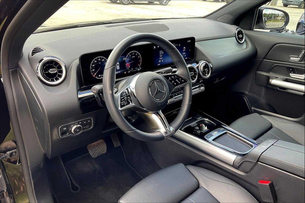 used 2025 Mercedes-Benz GLA 250 car, priced at $39,444