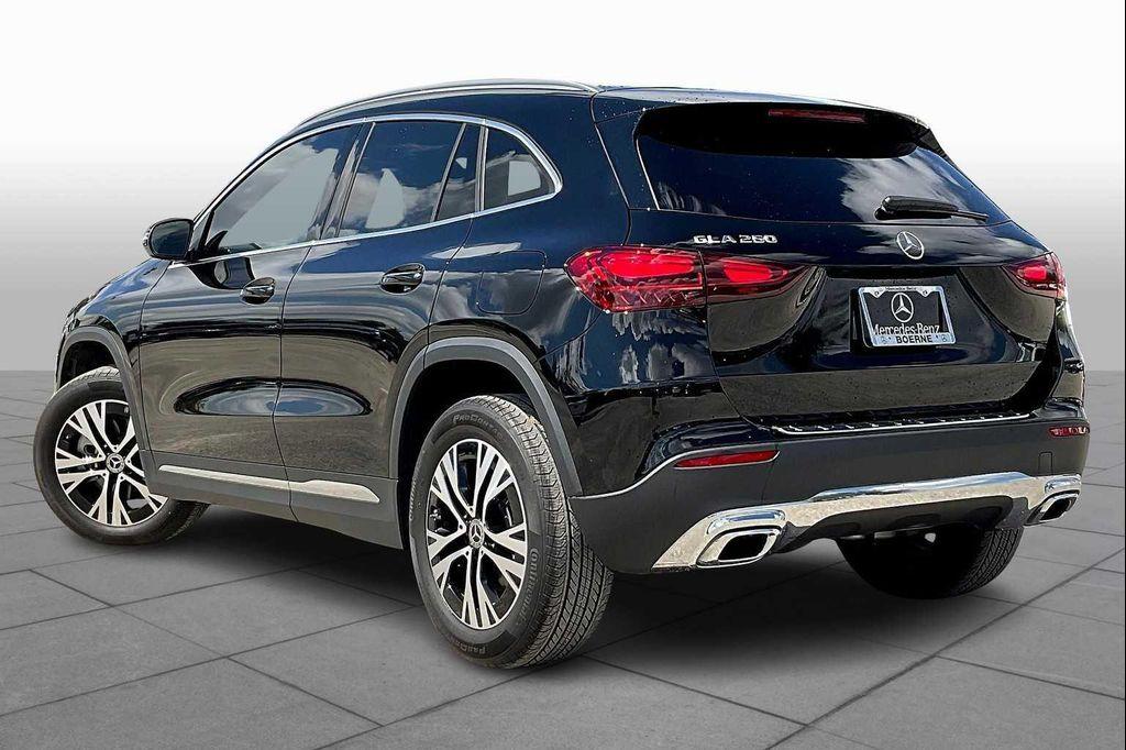 used 2025 Mercedes-Benz GLA 250 car, priced at $39,444