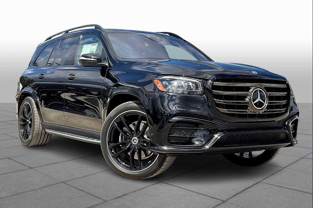 new 2026 Mercedes-Benz GLS 580 car, priced at $125,075
