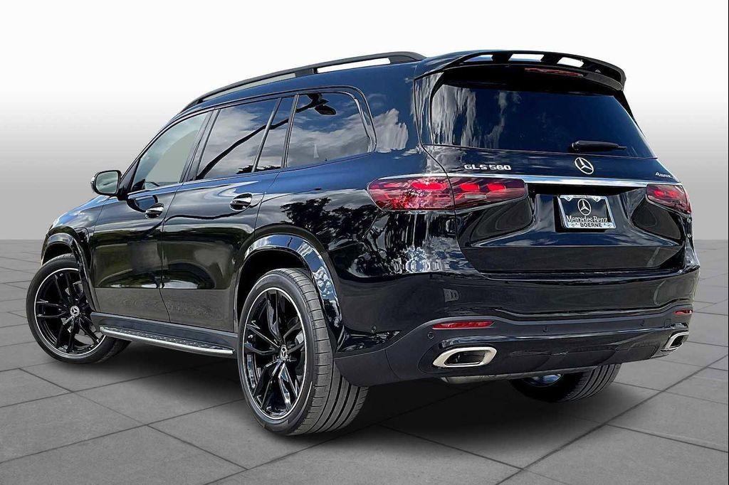 new 2026 Mercedes-Benz GLS 580 car, priced at $125,075