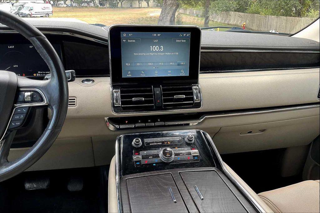 used 2021 Lincoln Navigator car, priced at $37,884