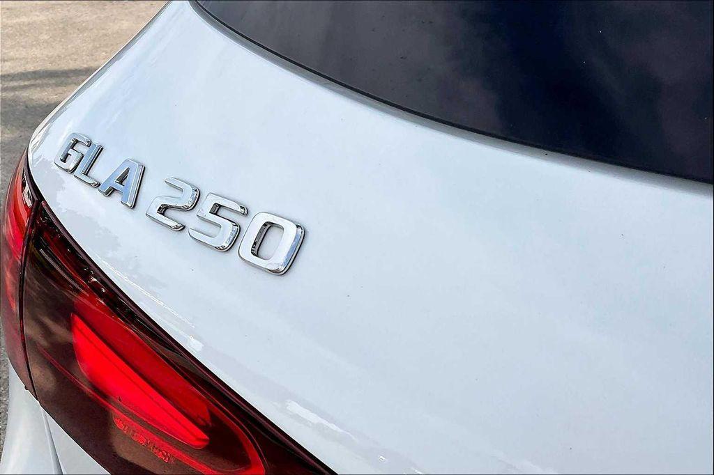 used 2025 Mercedes-Benz GLA 250 car, priced at $39,065
