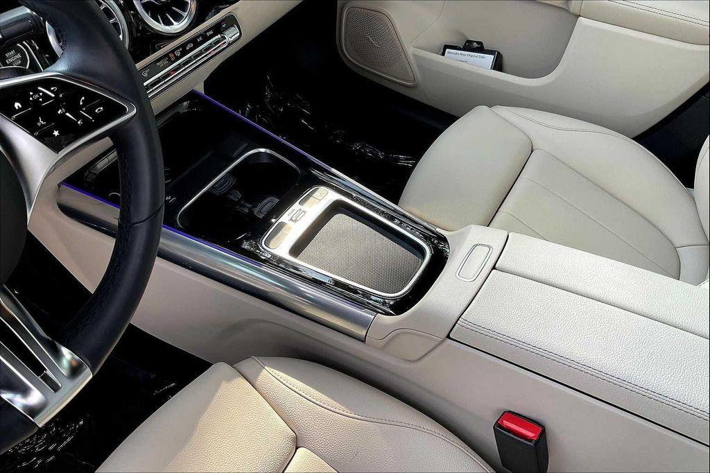 used 2025 Mercedes-Benz GLA 250 car, priced at $39,065