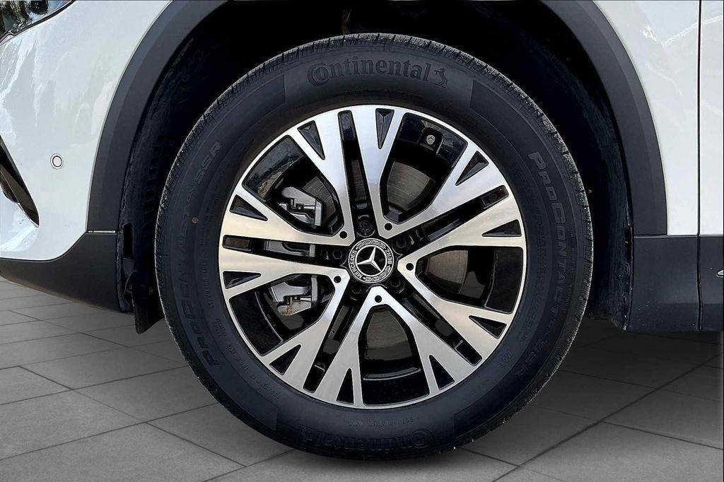 used 2025 Mercedes-Benz GLA 250 car, priced at $39,065